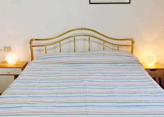 Apartman Large Vatican Loft Near The Metro